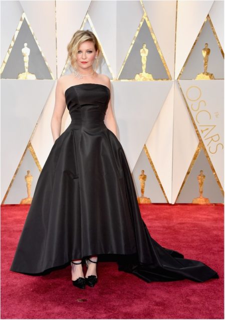 Kristen Dunst in Dior Haute Couture, perfect dress for a red carpet alum like herself. 