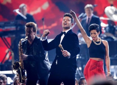 Robin Thick performs onstage with Chicago at eh 56th Annual Grammys (Photo Credit:MARIO ANZUONI) 